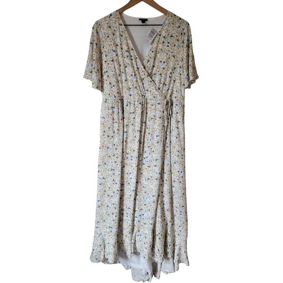 Torrid Maxi Rayon Slub Surplice Wrap Dress Ditzy Floral Plus Size 1X NWT - Picture 2 of 15